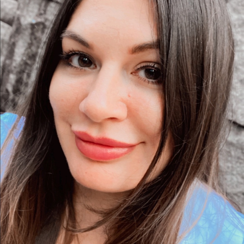 Meet your Posher, Rebecca